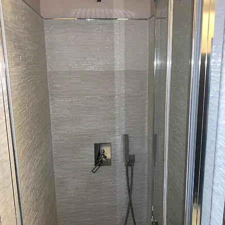 Double With External Private Bathroom